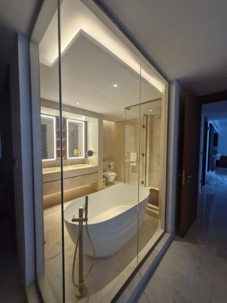 Bathroom Renovation Ellington north palm Jumerah Dubai - Residential1